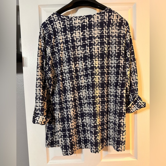 Cocomo Plus Size Pintucked 3/4 Sleeve Blouse Top - Picture 5 of 6